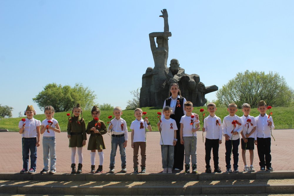 img (2)
